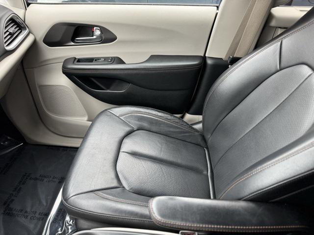 used 2020 Chrysler Pacifica car, priced at $20,995