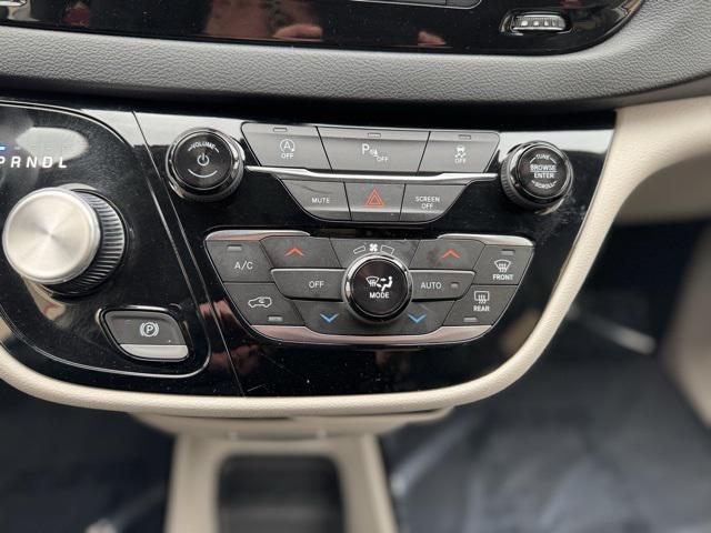 used 2020 Chrysler Pacifica car, priced at $20,995