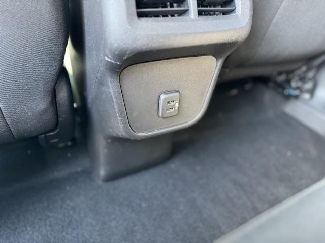used 2021 Chevrolet Equinox car, priced at $18,998