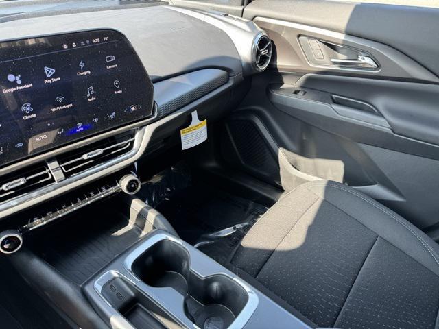 new 2025 Chevrolet Equinox EV car
