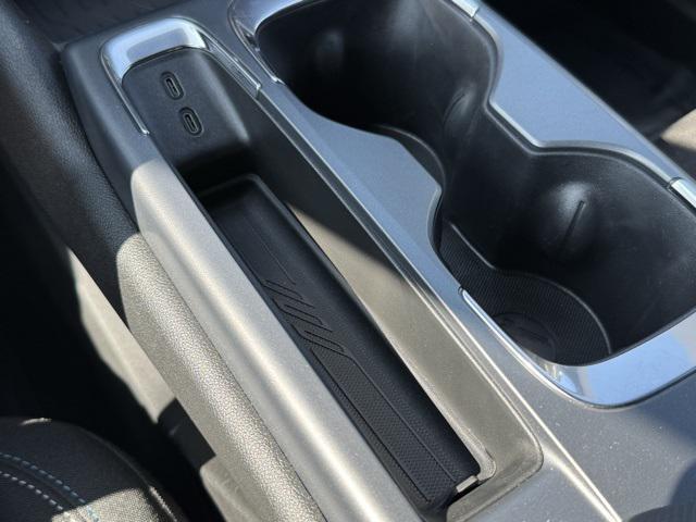 new 2025 Chevrolet Equinox EV car