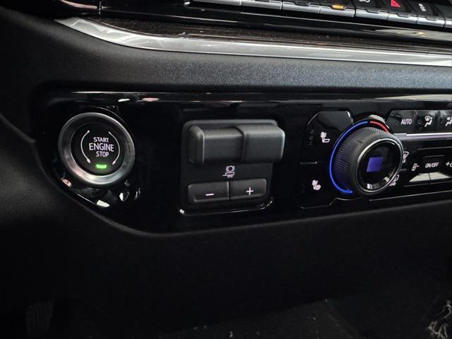 new 2025 Chevrolet Silverado 1500 car, priced at $46,645