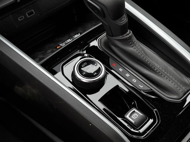 new 2025 Chevrolet Colorado car, priced at $44,665
