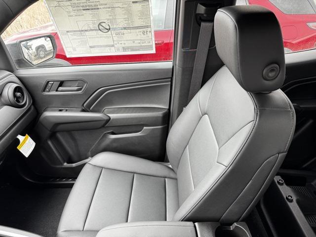 new 2025 Chevrolet Colorado car, priced at $44,665