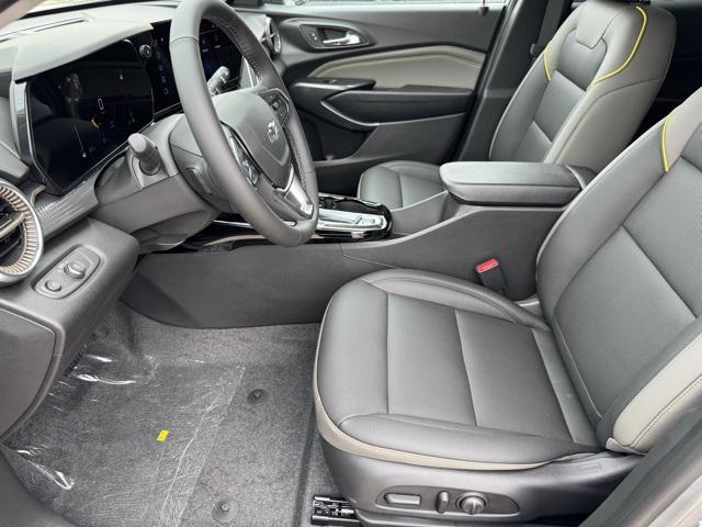 new 2025 Chevrolet Trax car, priced at $25,895