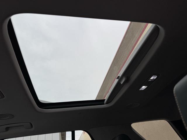 used 2019 Chevrolet Traverse car, priced at $30,995