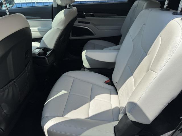 used 2022 Kia Telluride car, priced at $31,999