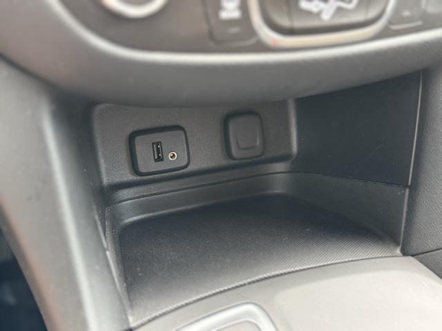 used 2018 Chevrolet Equinox car, priced at $15,995