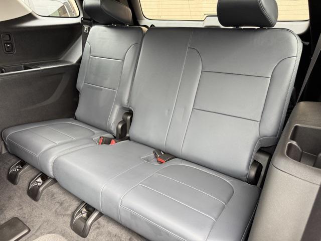 used 2020 Chevrolet Traverse car, priced at $28,999