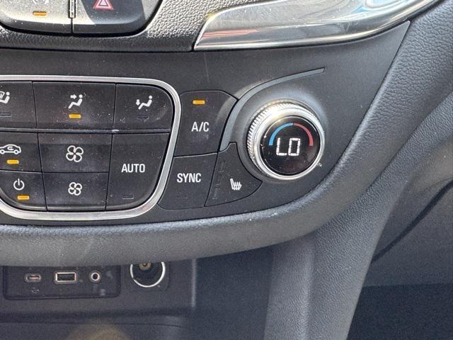 used 2022 Chevrolet Equinox car, priced at $20,499