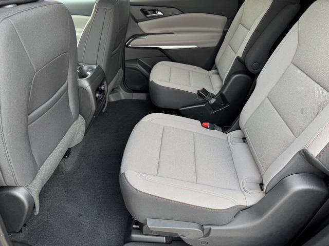new 2026 Chevrolet Traverse car, priced at $45,415