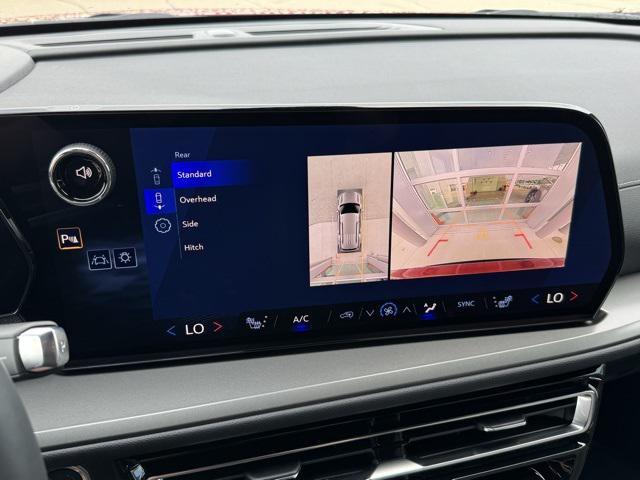 new 2026 Chevrolet Traverse car, priced at $45,415