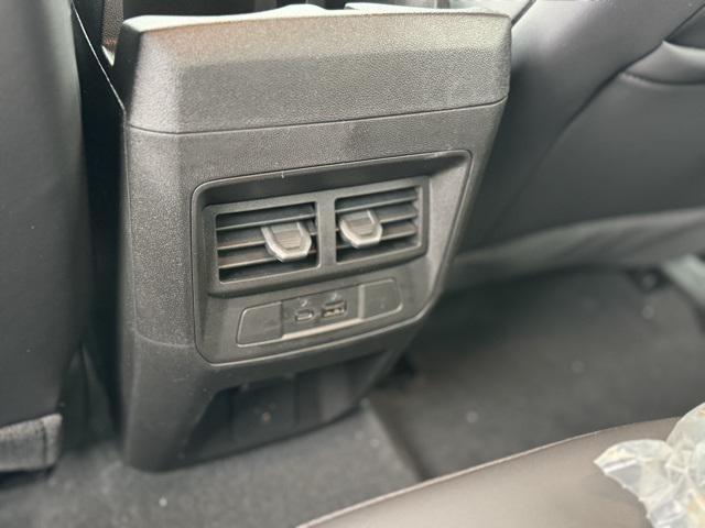 new 2025 Chevrolet Colorado car, priced at $45,565