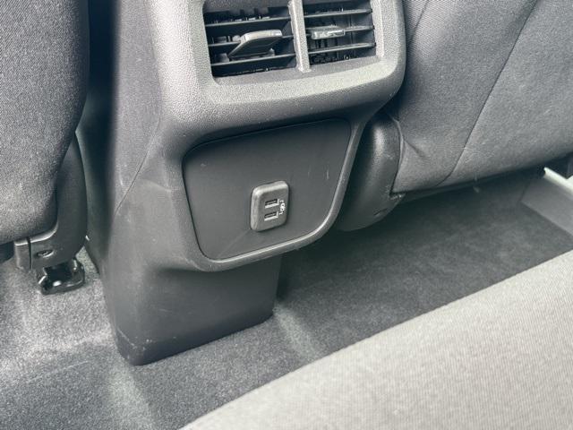 used 2022 Chevrolet Equinox car, priced at $23,395