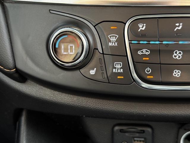 used 2021 Chevrolet Traverse car, priced at $25,690