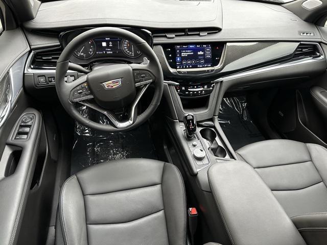 used 2024 Cadillac XT6 car, priced at $53,998