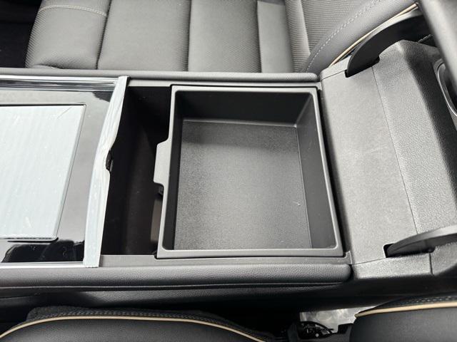 new 2025 Chevrolet Traverse car, priced at $58,795