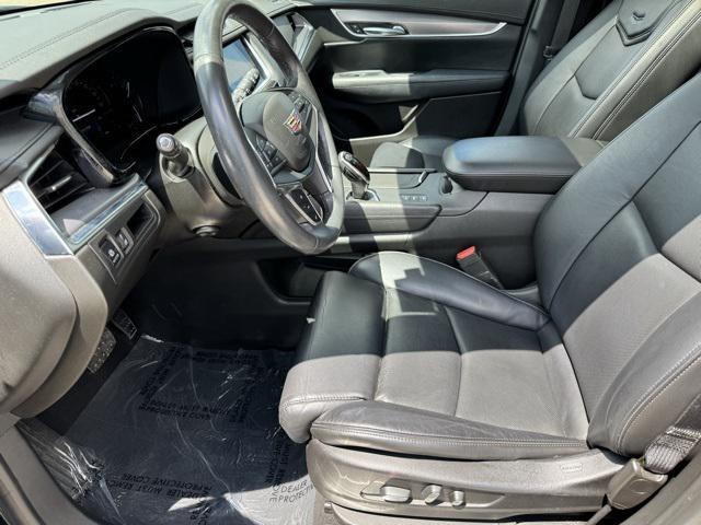 used 2017 Cadillac XT5 car, priced at $17,995