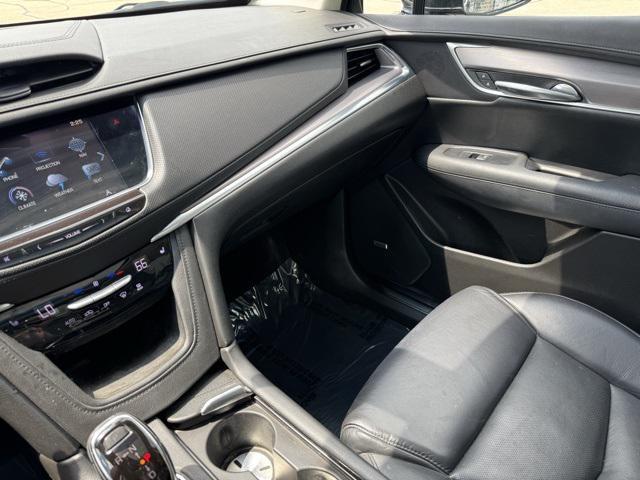 used 2017 Cadillac XT5 car, priced at $17,995