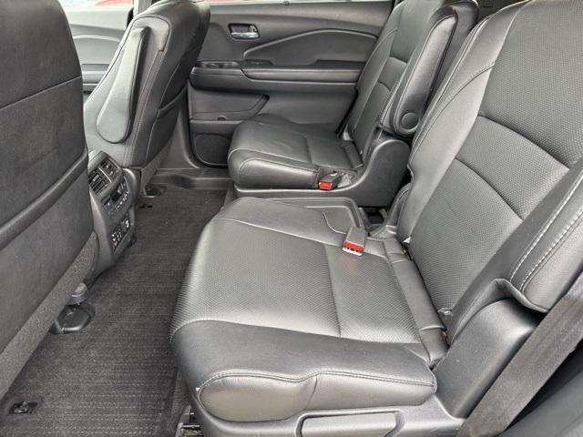 used 2017 Honda Pilot car, priced at $15,995