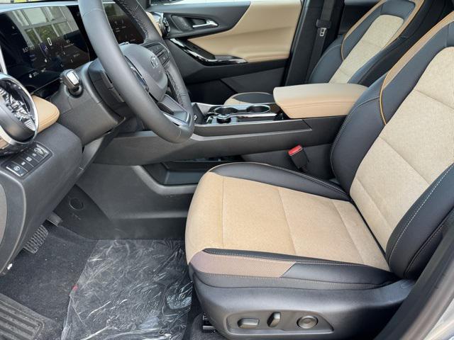 new 2026 Chevrolet Equinox car, priced at $36,340