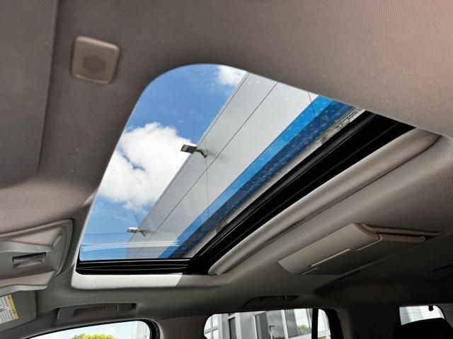 used 2018 GMC Yukon car, priced at $28,995