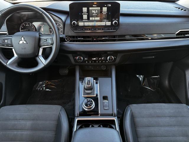 used 2024 Mitsubishi Outlander car, priced at $23,999
