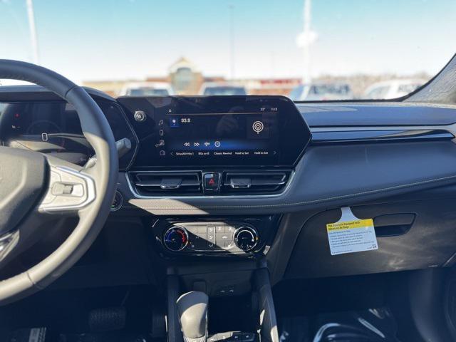 new 2025 Chevrolet TrailBlazer car, priced at $27,390