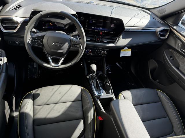new 2025 Chevrolet TrailBlazer car, priced at $27,390