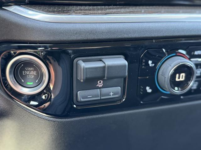 new 2025 Chevrolet Silverado 1500 car, priced at $54,320