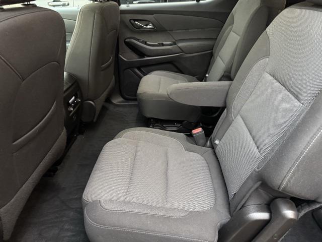 used 2022 Chevrolet Traverse car, priced at $32,997