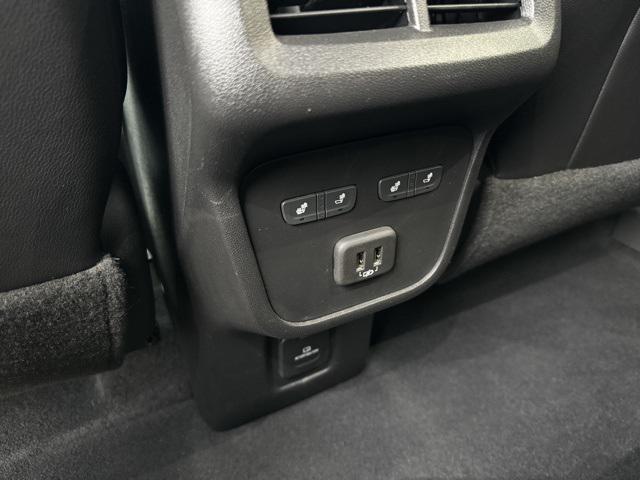 used 2021 Chevrolet Equinox car, priced at $23,995