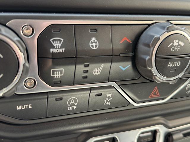 used 2020 Jeep Gladiator car, priced at $27,999
