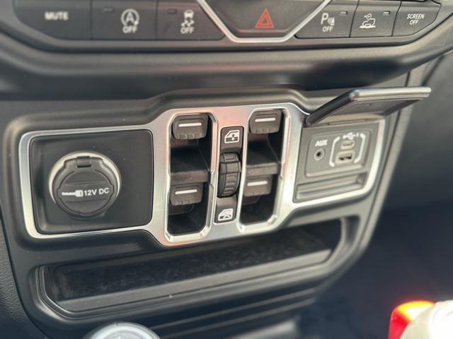 used 2020 Jeep Gladiator car, priced at $27,999