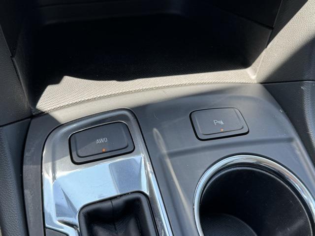 used 2023 Chevrolet Equinox car, priced at $24,585