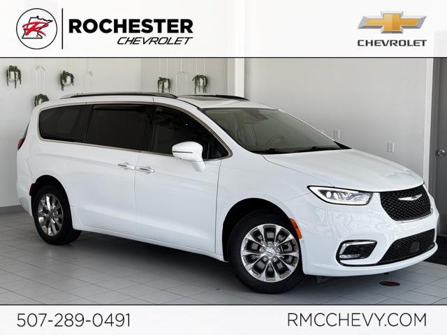 used 2021 Chrysler Pacifica car, priced at $28,985