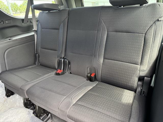 new 2025 Chevrolet Suburban car, priced at $66,385