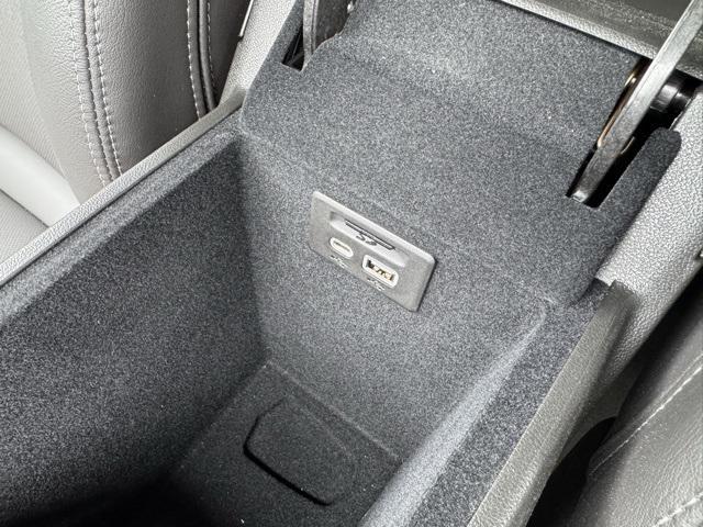 new 2025 Cadillac XT5 car, priced at $47,999
