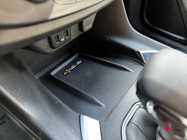 used 2022 Chevrolet Traverse car, priced at $31,990