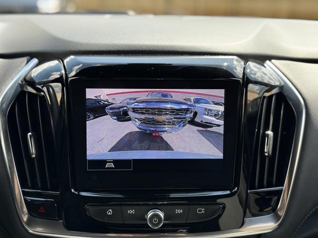 used 2022 Chevrolet Traverse car, priced at $31,990