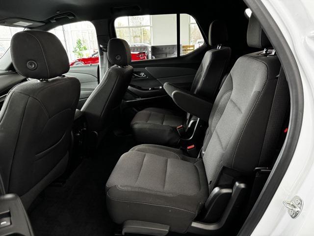 used 2022 Chevrolet Traverse car, priced at $31,990