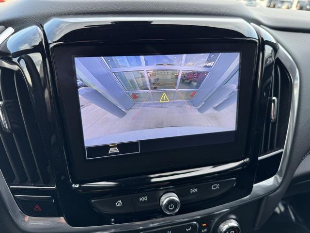 used 2023 Chevrolet Traverse car, priced at $26,499