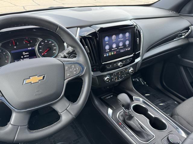 used 2023 Chevrolet Traverse car, priced at $26,499