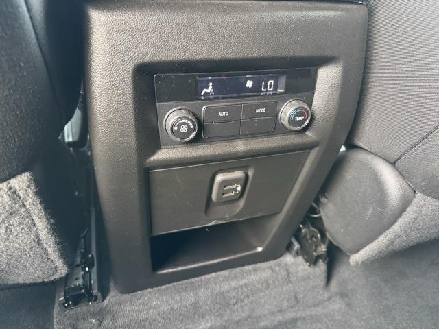 used 2023 Chevrolet Traverse car, priced at $26,499