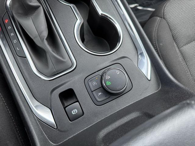 used 2023 Chevrolet Traverse car, priced at $26,499