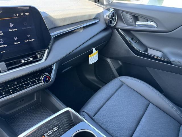 new 2026 Chevrolet Equinox car, priced at $33,045