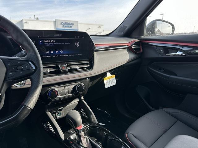 new 2025 Chevrolet TrailBlazer car, priced at $28,990