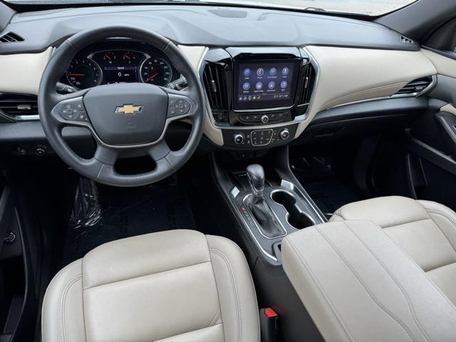 used 2022 Chevrolet Traverse car, priced at $31,995