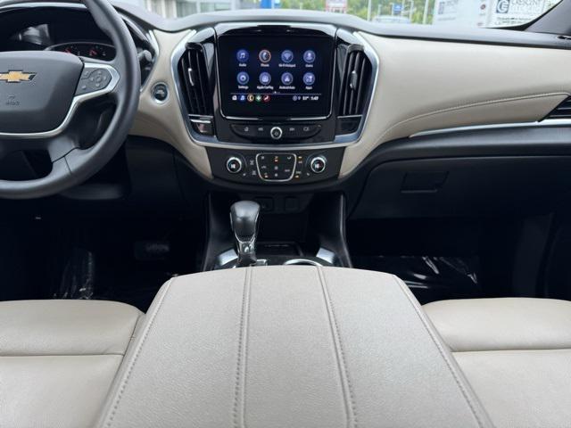used 2022 Chevrolet Traverse car, priced at $31,995