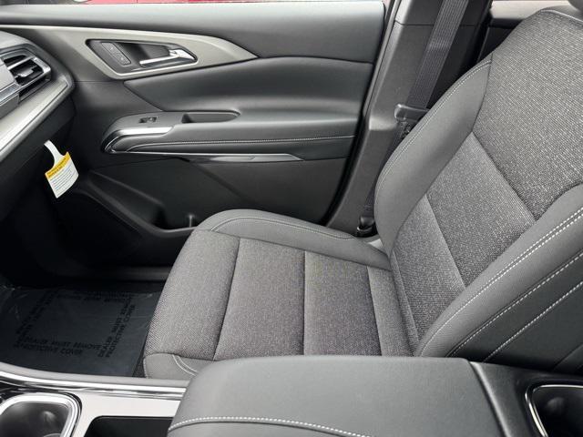 new 2025 Chevrolet Traverse car, priced at $44,695